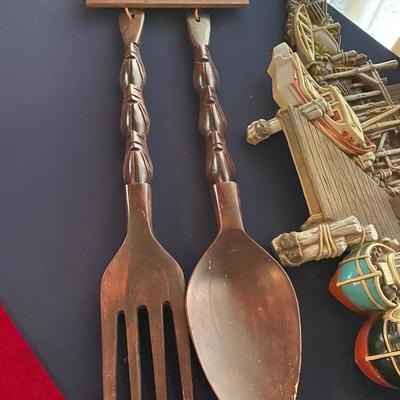 Vintage Wall DÃ©cor Lot