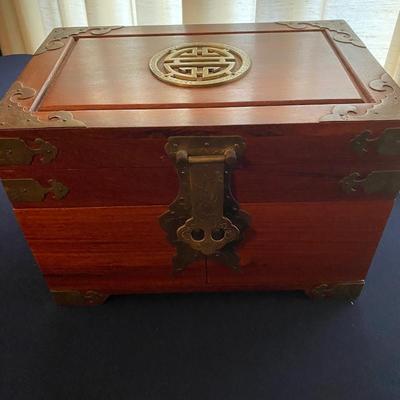 Oriental DÃ©cor Lot