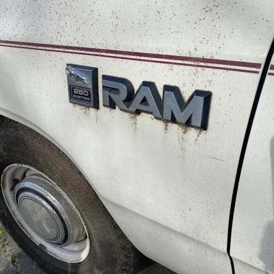 1984 Dodge Ram Prospector 250