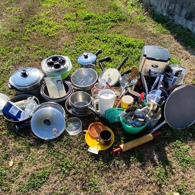 Kitchen Gadget Lot