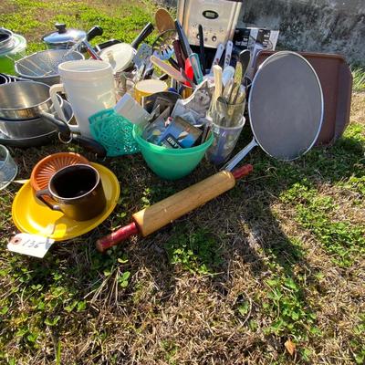 Kitchen Gadget Lot