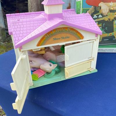 Children toy, video game lot