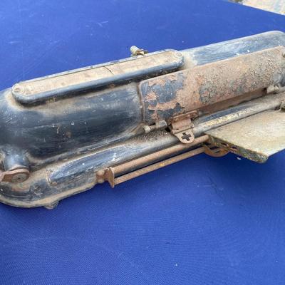 Rusty Vintage Collectible lot