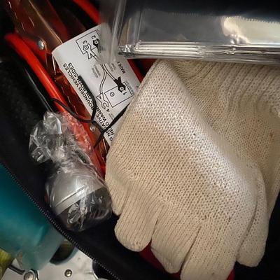 Closet Contents Lot