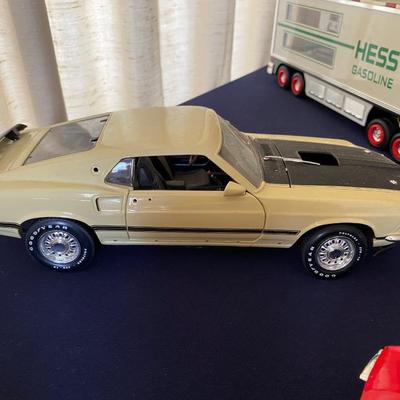 Model Car Lot