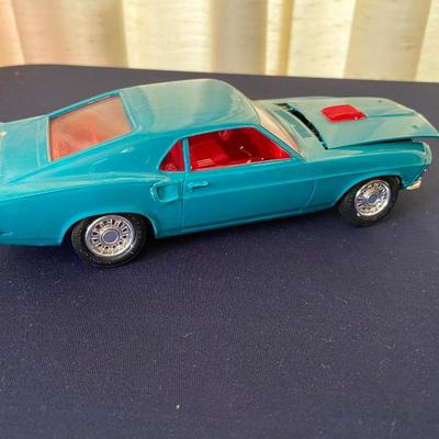 Model Car Lot