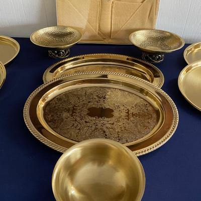 Brass Serving Lot