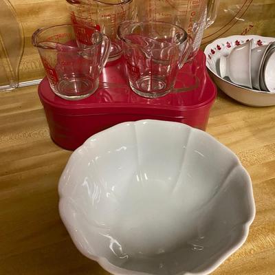 Kitchen Glassware Lot