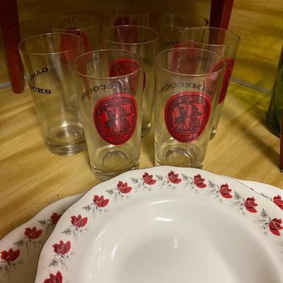 Kitchen Glassware Lot