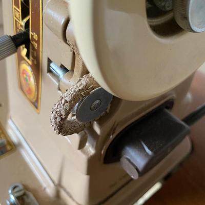 Mid Century Modern Singer Sewing Machine in Cabinet