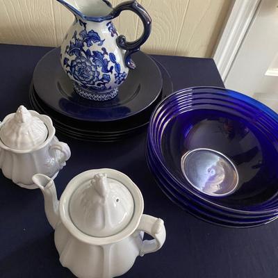 Blue & White Household Lot