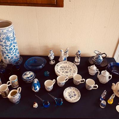 Blue & White Household Lot