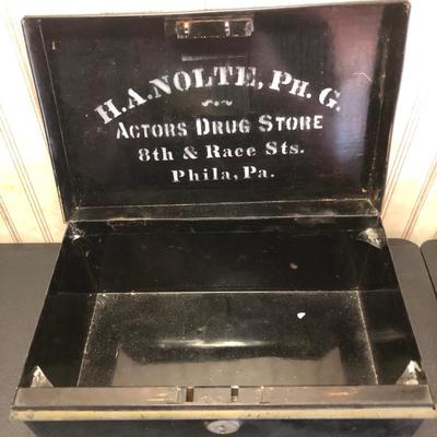LOT 7M: Antique & Vintage Drugstore Collection: H.A. Nolte, PH.G., Drug Store Box w/Key, Philadelphia., PA, & More