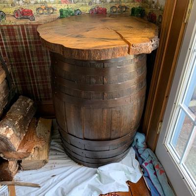 LOT 30R: Vintage Wooden Barrel w/Wooden Tree Slab Top