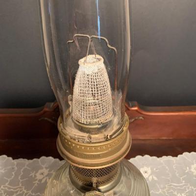 LOT 43R: Vintage Oil Lamps: Aladdin & Others