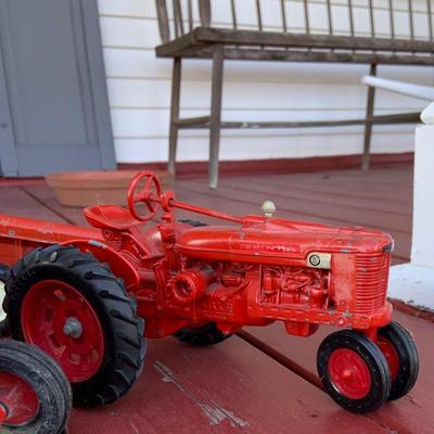 LOT:65G: ERLT Die Cast International Toy Tractor w/ Attachments & Farmall Tractor