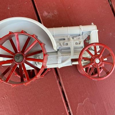 LOT:66G: Die-cast Toy Tractors & Wagon