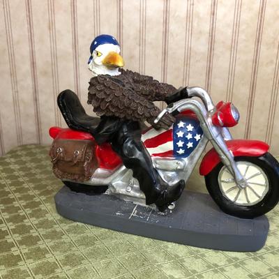 LOT 73M: Young's 1998 Pigs on Hogs Sculptures, Harley-Davidson Semi-Truck & More