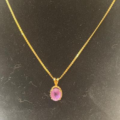 Vtg 14K gold chain with amethyst stone pendant
