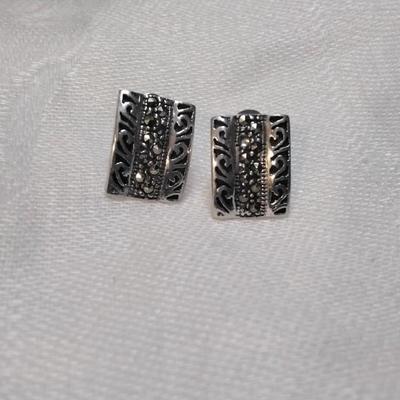 Stunning Marcasite Stud 925 Earrings