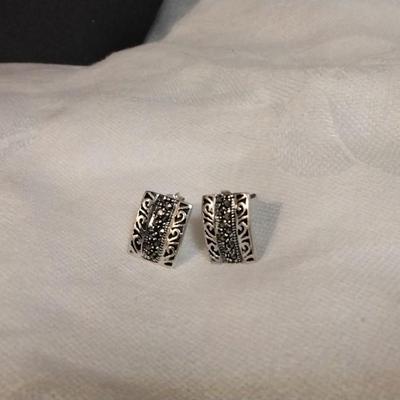 Stunning Marcasite Stud 925 Earrings
