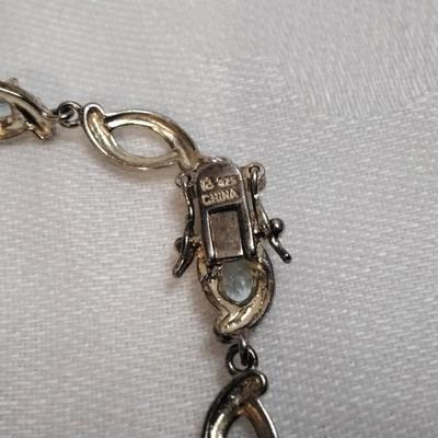 Attractive Ross Simons Diamonds And Aquamarine 7" Bracelet