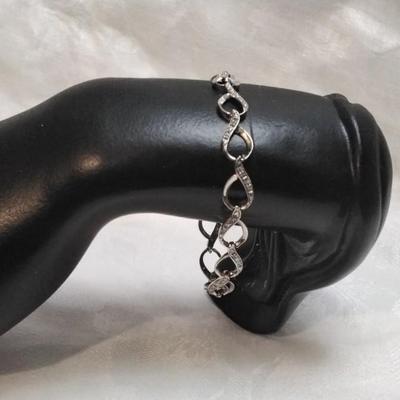 Gorgeous Vintage Diamond Eternity 925 7" Bracelet