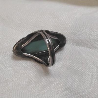 Beautiful Substantial Turquoise Ring Size 6