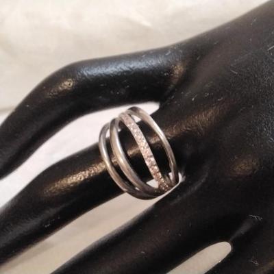 Unique Diamond 925 Ring Size 7