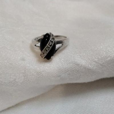 Stunning Black Onyx With Marcasite Sash 925 Ring Size 8