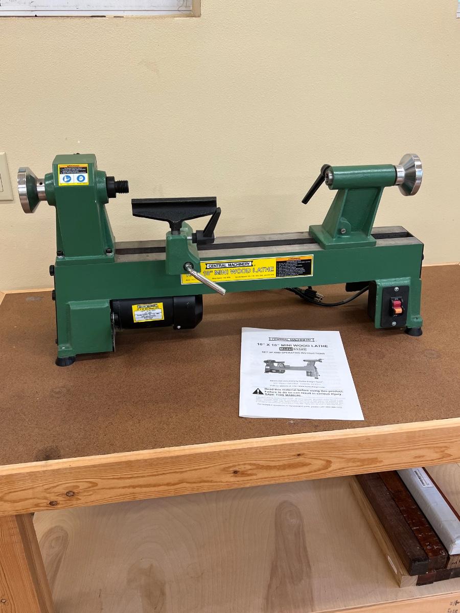 CENTRAL MACHINERY Mini Wood Lathe