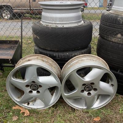 137 Set of 6 Volvo 'Perfo' 17.25" Wheel Rims
