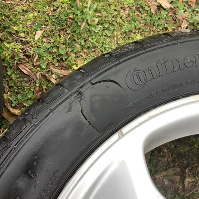 137 Set of 6 Volvo 'Perfo' 17.25" Wheel Rims