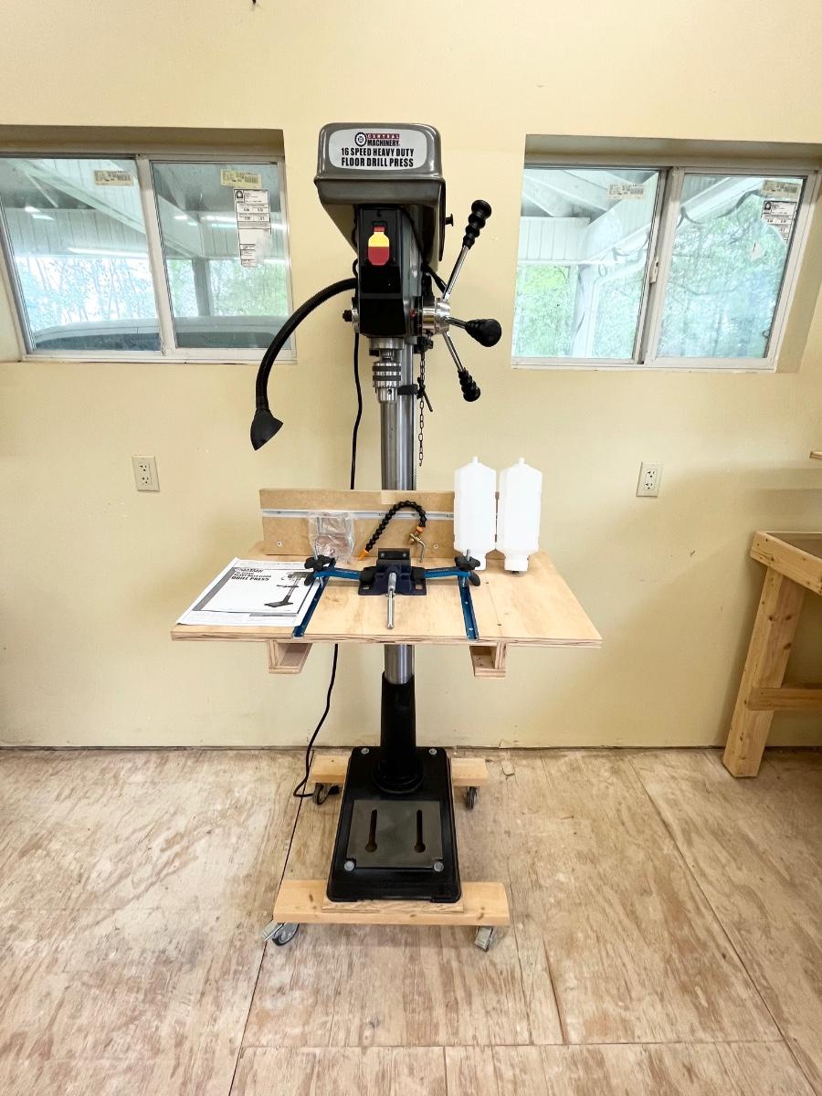 CENTRAL MACHINERY 16 Speed Heavy Duty Floor Drill Press