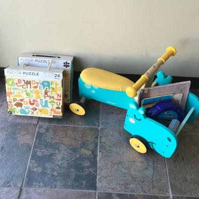 Janod hippo scooter and books and puzzles