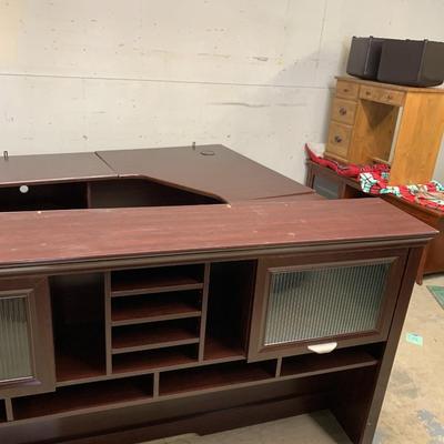 #7 Corner Desk With Top Piece