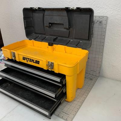 #29 Waterloo Tool Box