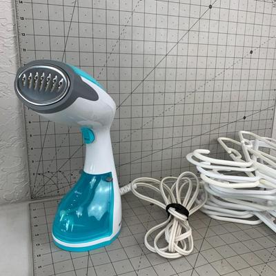 #60 Steamer and Hangers
