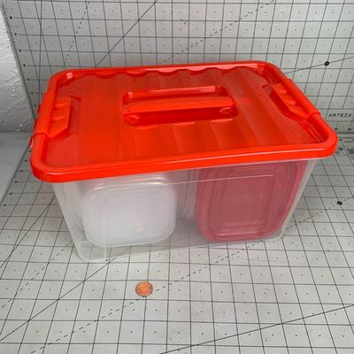 #104 Plastic Food Containers