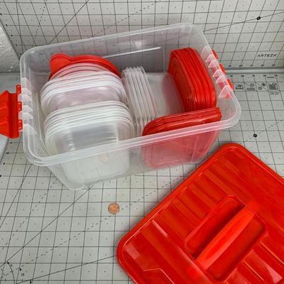 #104 Plastic Food Containers