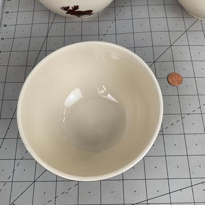 #114 Mainstays Moose Bowls