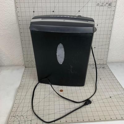 #122 Omnitech Paper Shredder