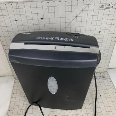 #122 Omnitech Paper Shredder