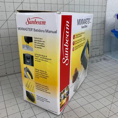 #124 Sunbeam Hand Mixer