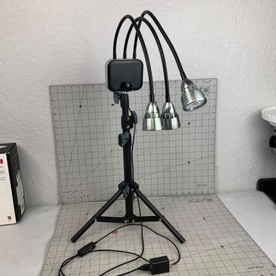 #138 LED Light