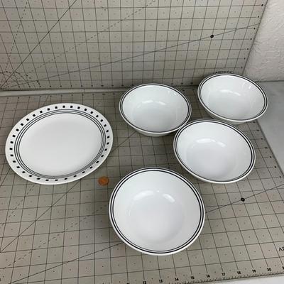 #139 Corelle Black and White Plates