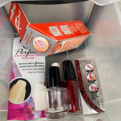 #149 Organizing Container With Nail Care Product