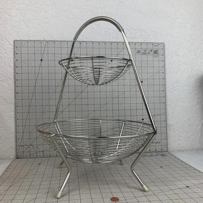#154 Two Tier Fruit Wire Basket