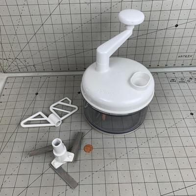 #168 Ppson Manual Food Processor