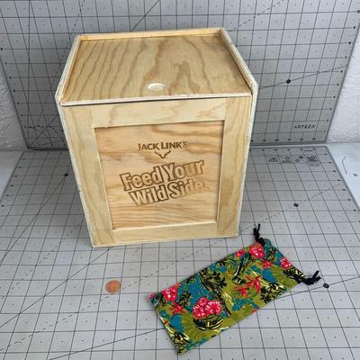 #189 Jack Links Wooden Box and Floral Glasses Sleeve